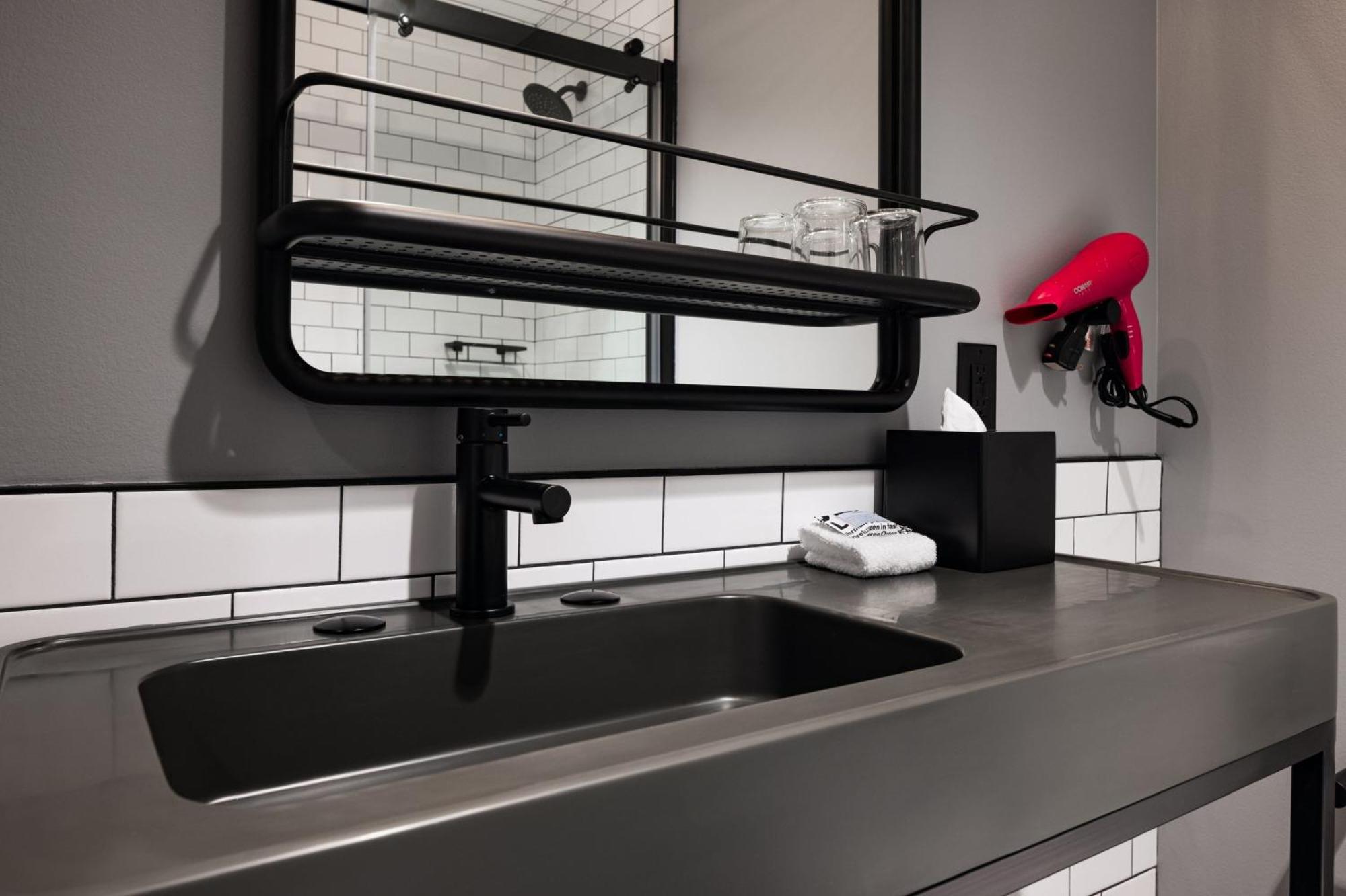 Moxy Omaha Downtown Hotel Kültér fotó